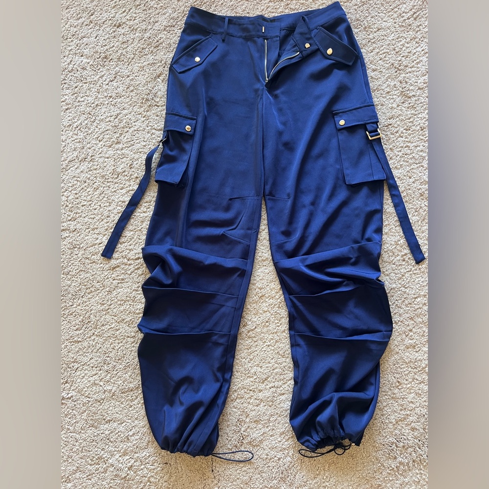 SER.O.YA Lai Satin cargo pants navy Size M EUC